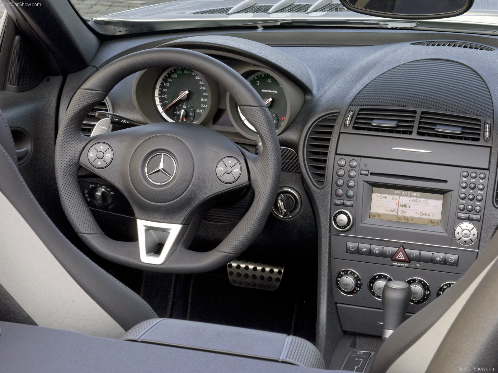 Mercedes-Benz SLK 55