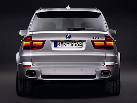 BMW X5 48i