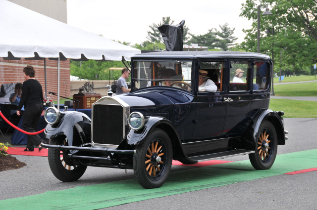 Pierce-Arrow 4 Door Sedan