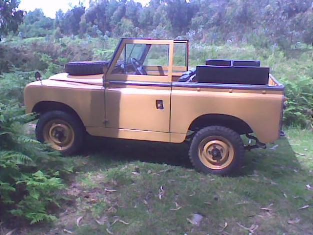 Land Rover 88II