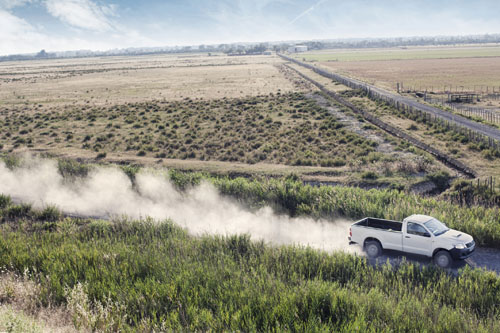 Toyota Hilux 24 DLX Customer Crew Cab