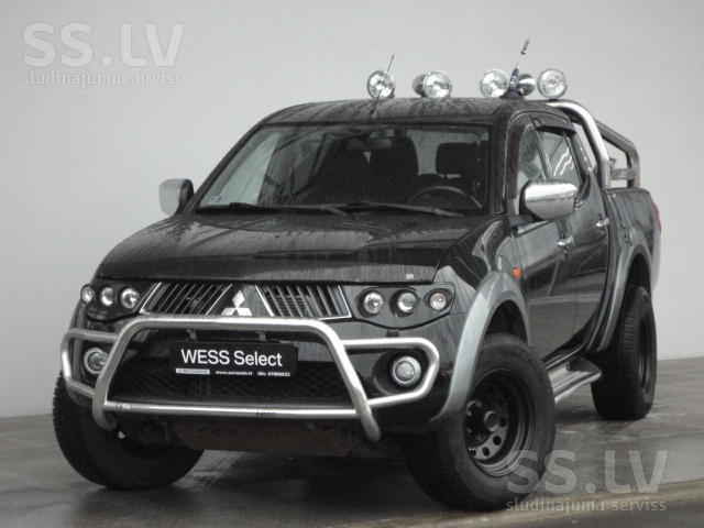 Mitsubishi L200 1800