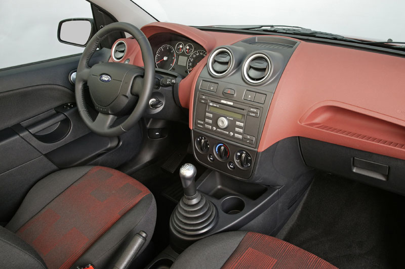 Ford Fiesta 14 16V