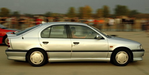 Nissan Primera SLX