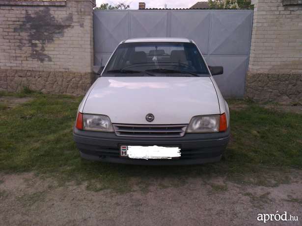 Opel Kadett 14 LS