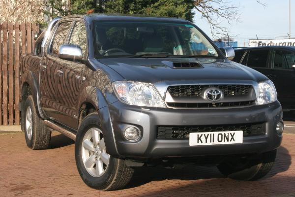 Toyota Hilux 25 D-4D Turbo Crew Cab 4x4