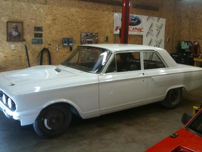 Ford Fairlane 2dr