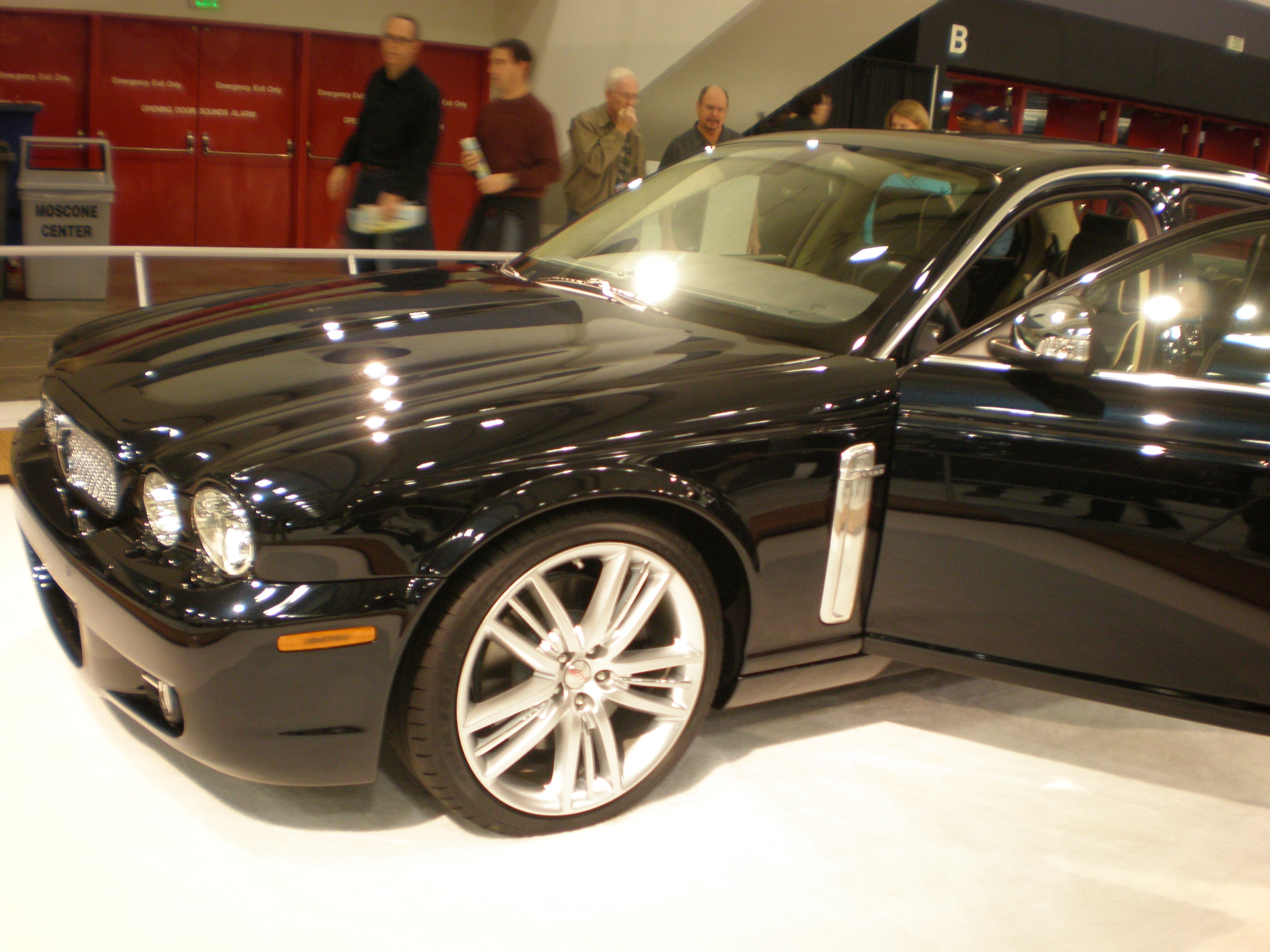 Jaguar Super V8