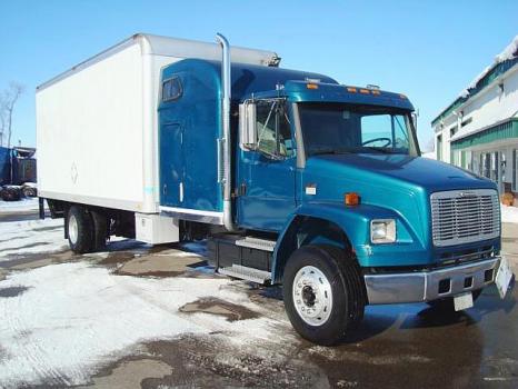 Freightliner FL106