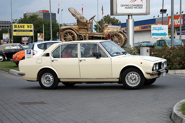 Alfa Romeo Alfetta 16