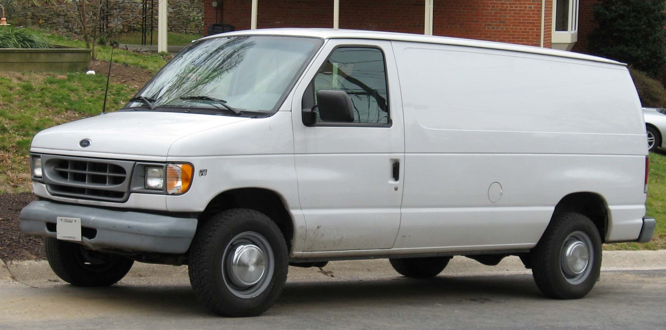 Ford Econoline Van