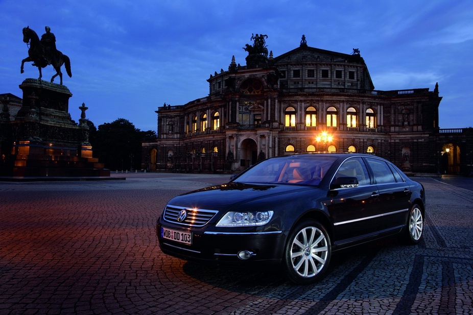 Volkswagen Phaeton 4 M