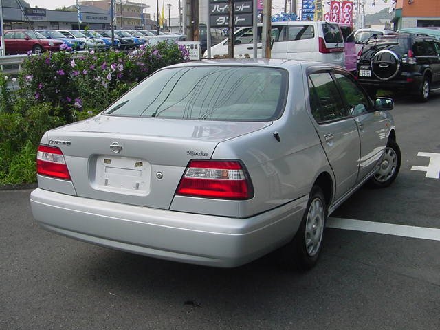 Nissan Bluebird Eprise