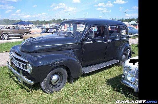 Volvo PV 832