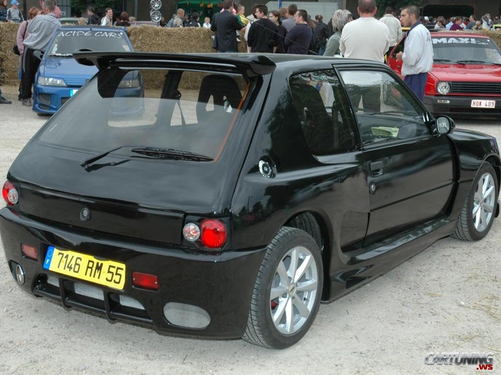 Peugeot 205