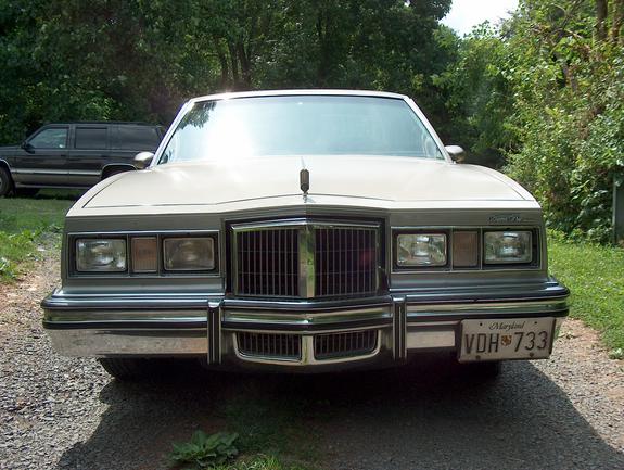 Pontiac Grand Prix LJ