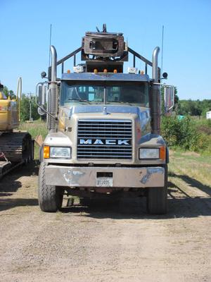 Mack CL700