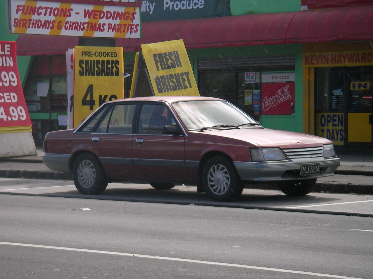 Holden Commodore Berlina VK