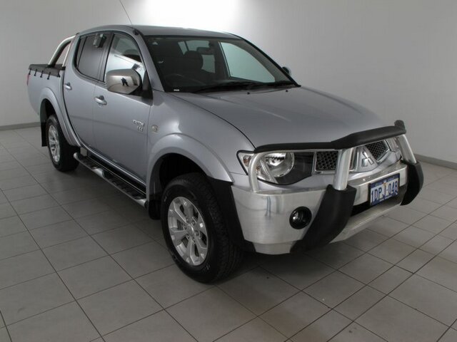 Mitsubishi Triton 24i Double Cab