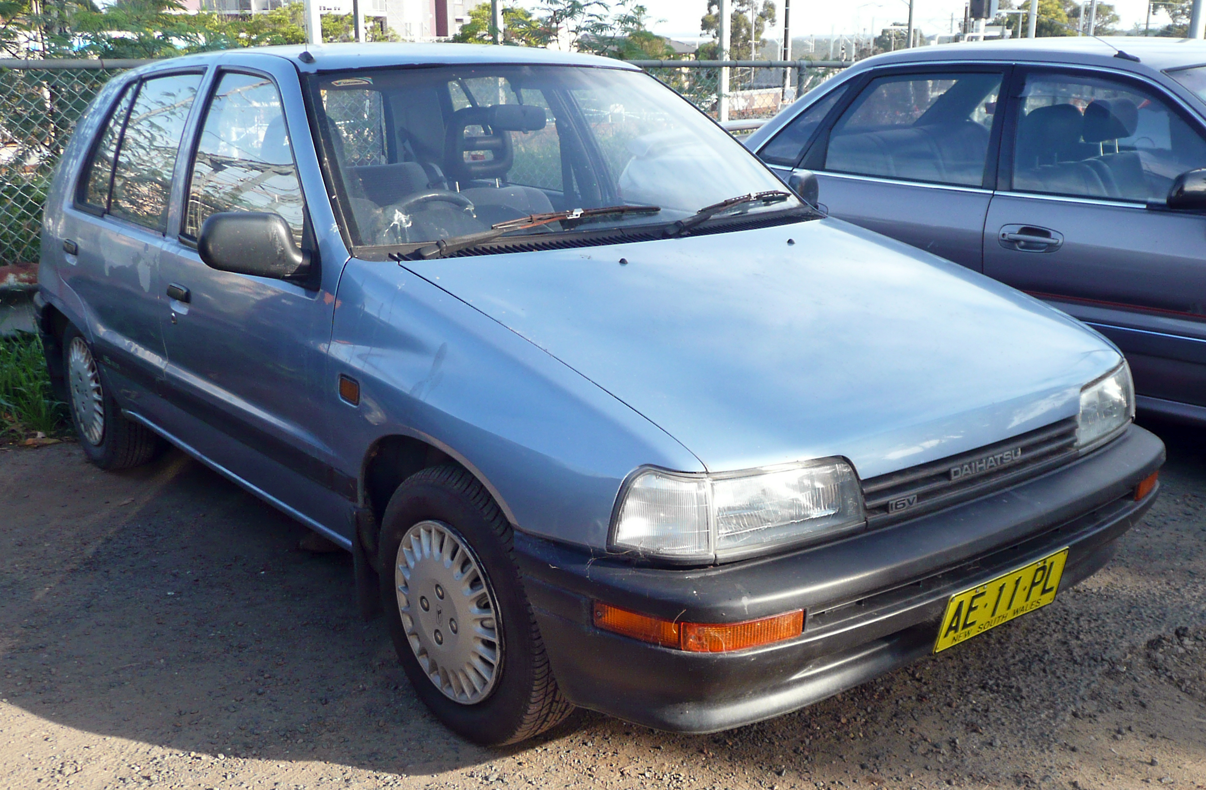 Daihatsu Charade 10