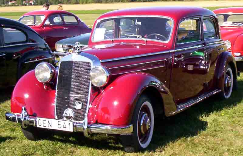Mercedes-Benz 170S 4dr