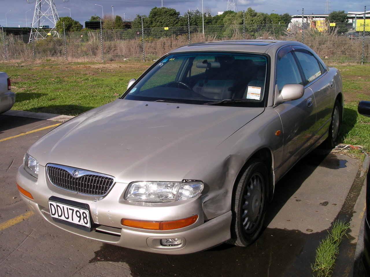 Mazda Eunos 800 25G