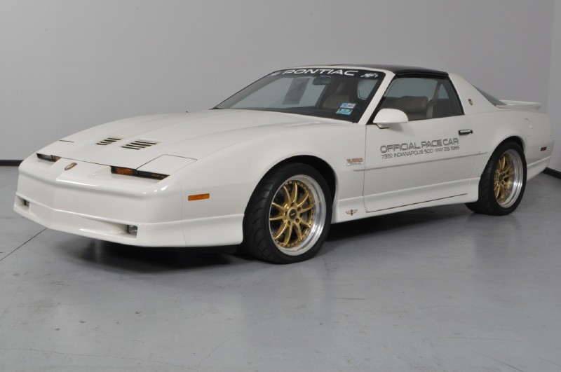 Pontiac Firebird Trans Am Turbo pace car