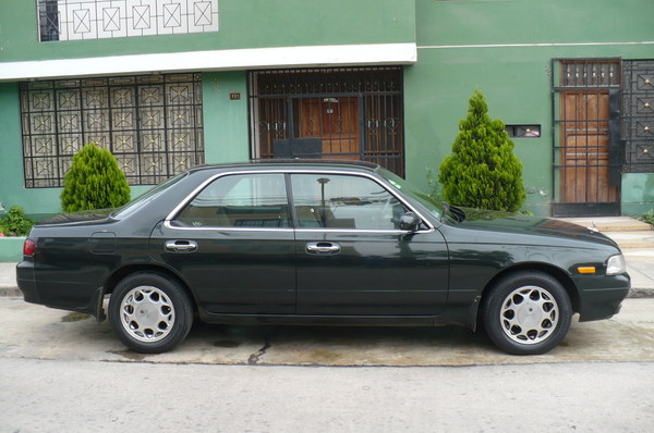 Nissan Laurel Cellencia