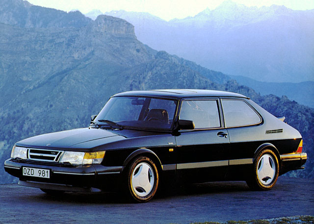 Saab 900 C