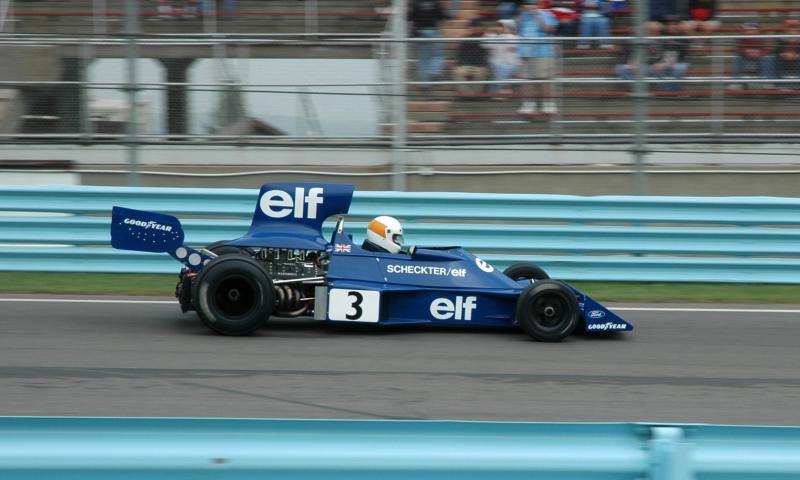 Tyrrell 007