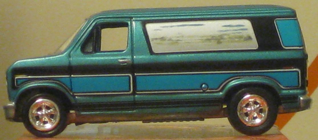 Ford Econoline 100