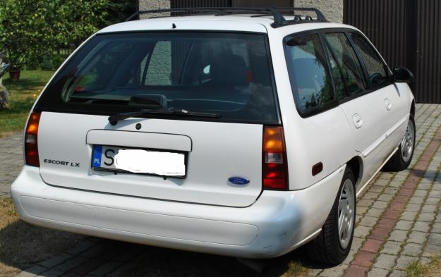 Ford Escort 20 LX Wagon