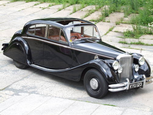 Jaguar Mark V Saloon