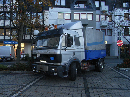 Mercedes-Benz SK 1735