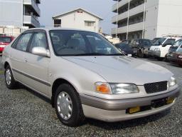 Toyota Sprinter SE