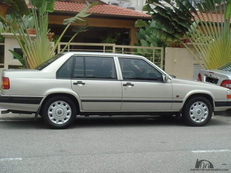 Volvo 940GL