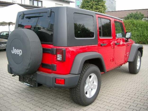 Jeep Wrangler Sport Unlimited 28 CRD