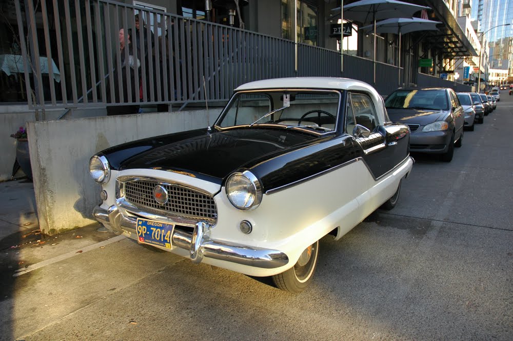 AMC Metropolitan 2 Door Hardtop