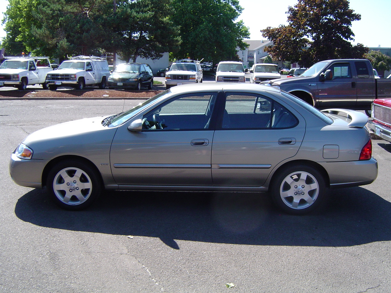 Nissan Sentra 16