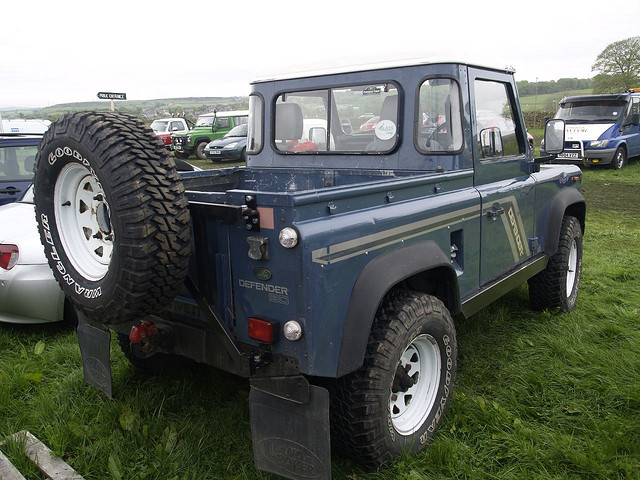 Land Rover Defender 90 Pick-Up