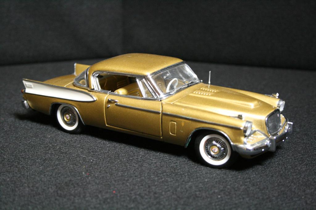 Studebaker Golden Hawk