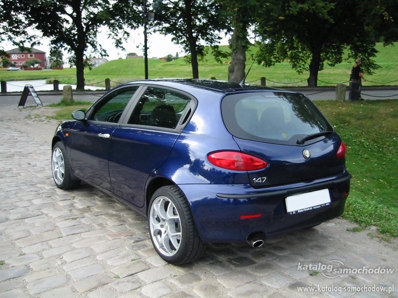 Alfa Romeo 147 16