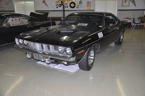 Plymouth Cuda coupe