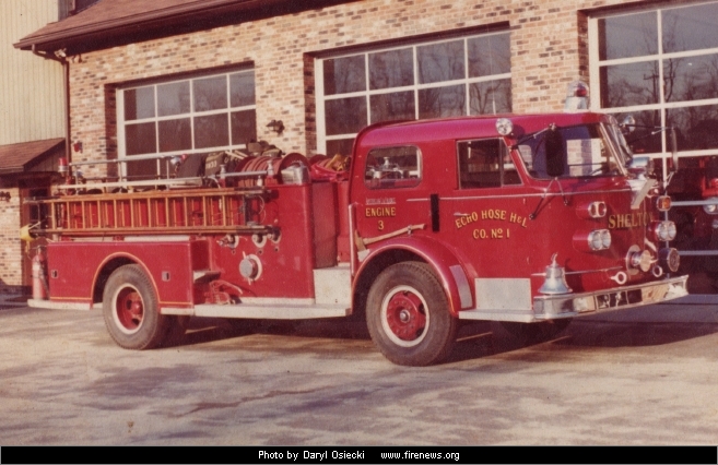 American LaFrance Series 900 50-ft Telesquirt