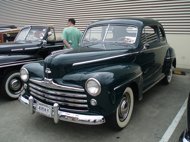 Ford Super Deluxe 8 Coupe