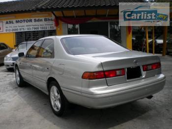 Toyota Camry 22