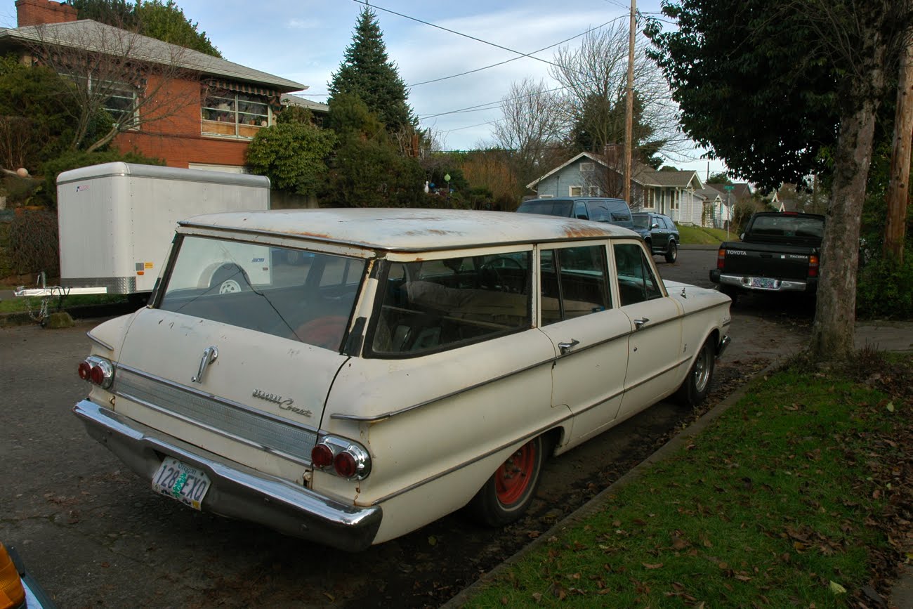 Mercury Comet 4-dr Wagon