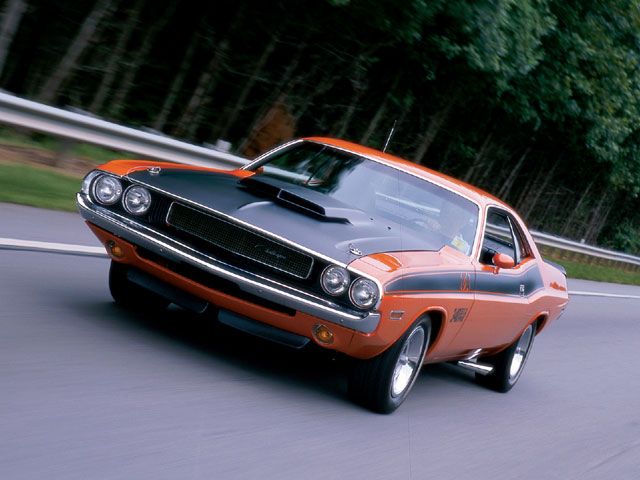 Dodge Challenger TA