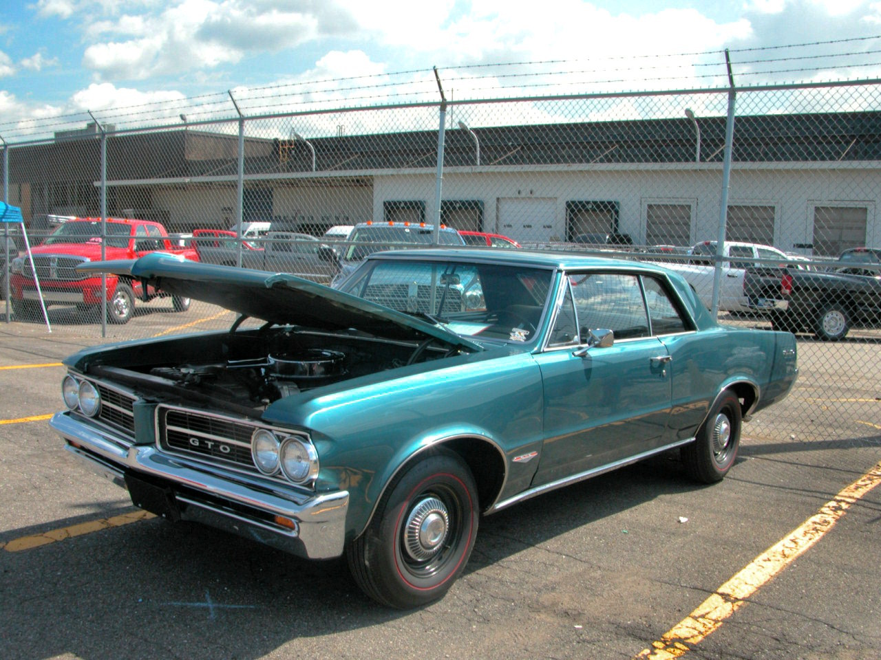 Pontiac Chieftain Catalina 2-dr Hardtop