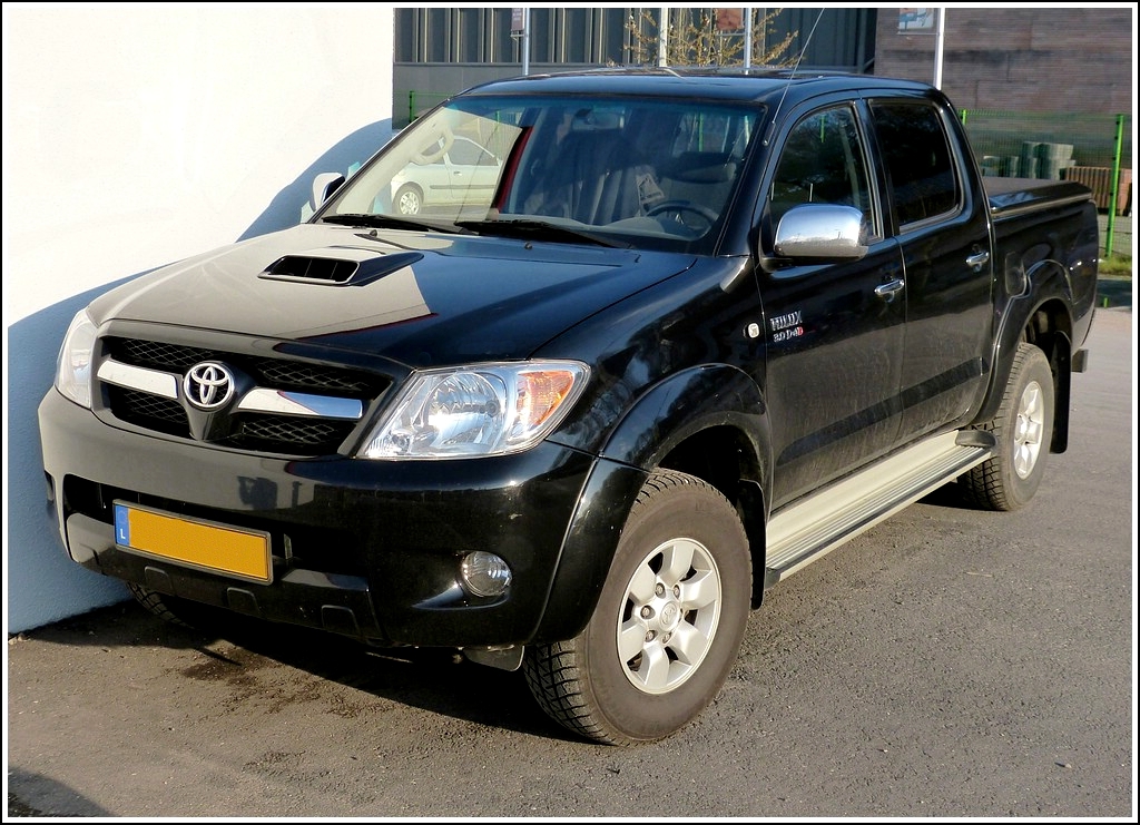 Toyota Hilux 30D